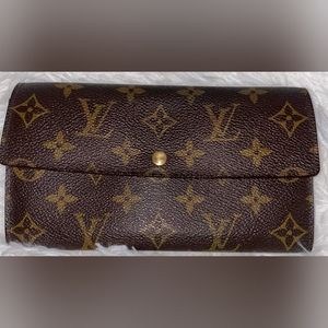 Louis Vuitton Vintage Sarah Wallet, 1999